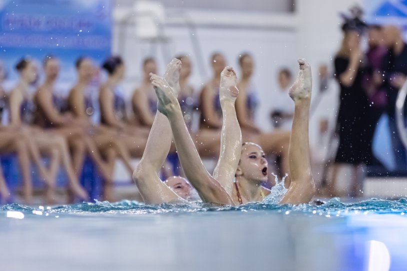 Synchronized swimming
