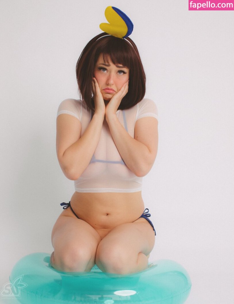 Emily Sears (Emily Sears)