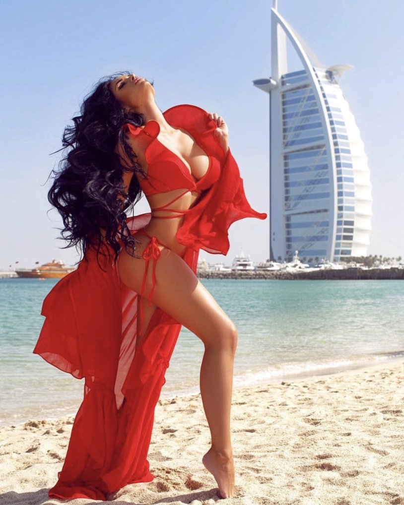 Dubai Girls hot