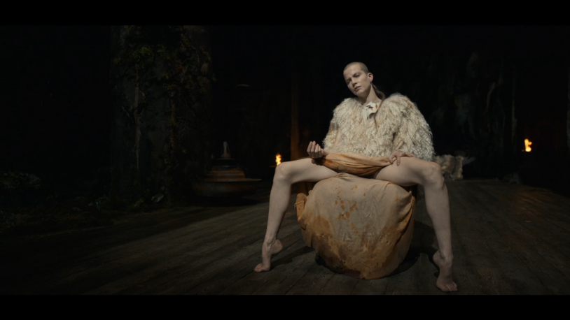 Sylvia Hux Koroleva Kane