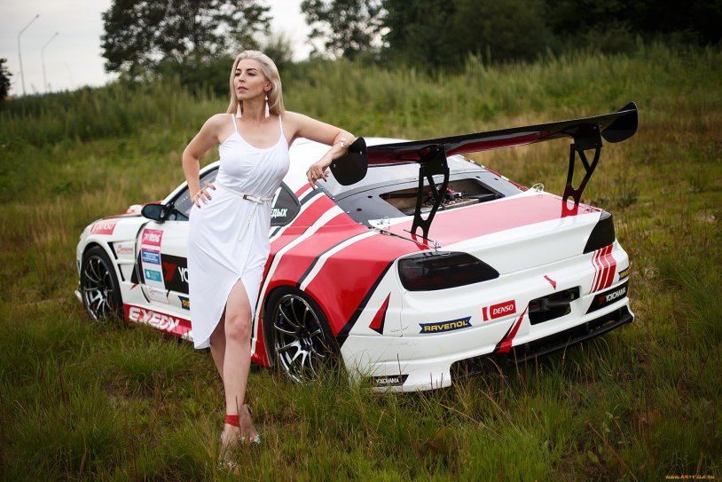 Nissan Silvia with a girl