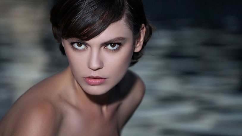 Silvia Busuioc Beautiful