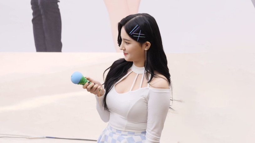 Nancy Momoland Clips