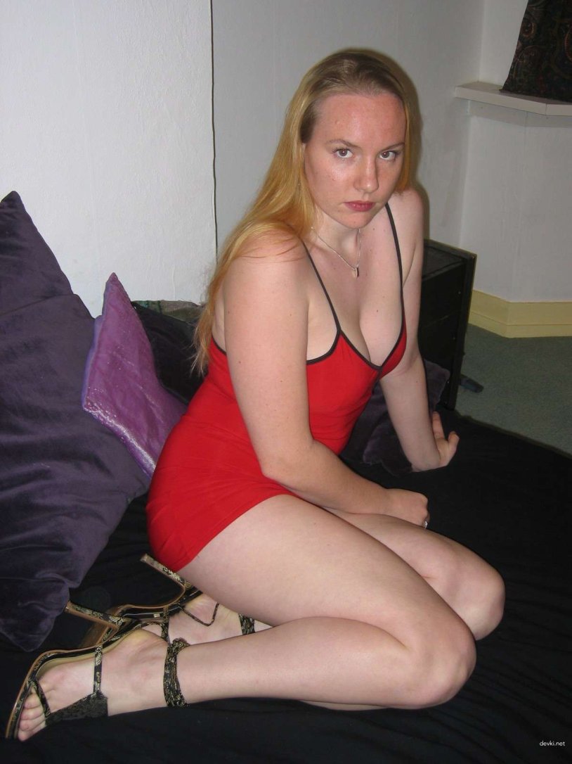 Under the skirts of mature in the garden