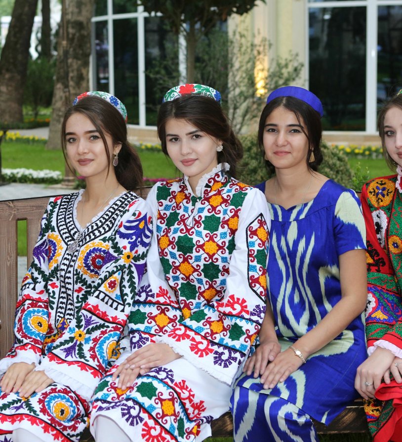 National clothing Tajikistan