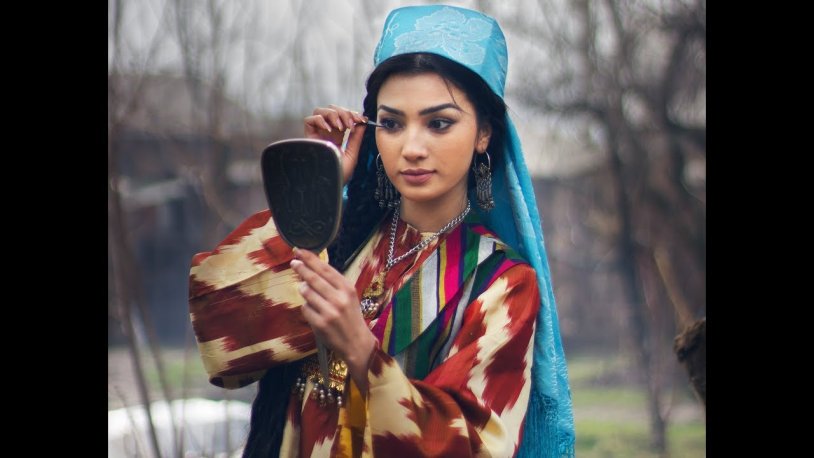 Tajik makeup