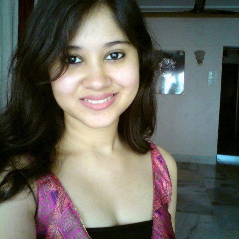 Pan -prana Panday Topless