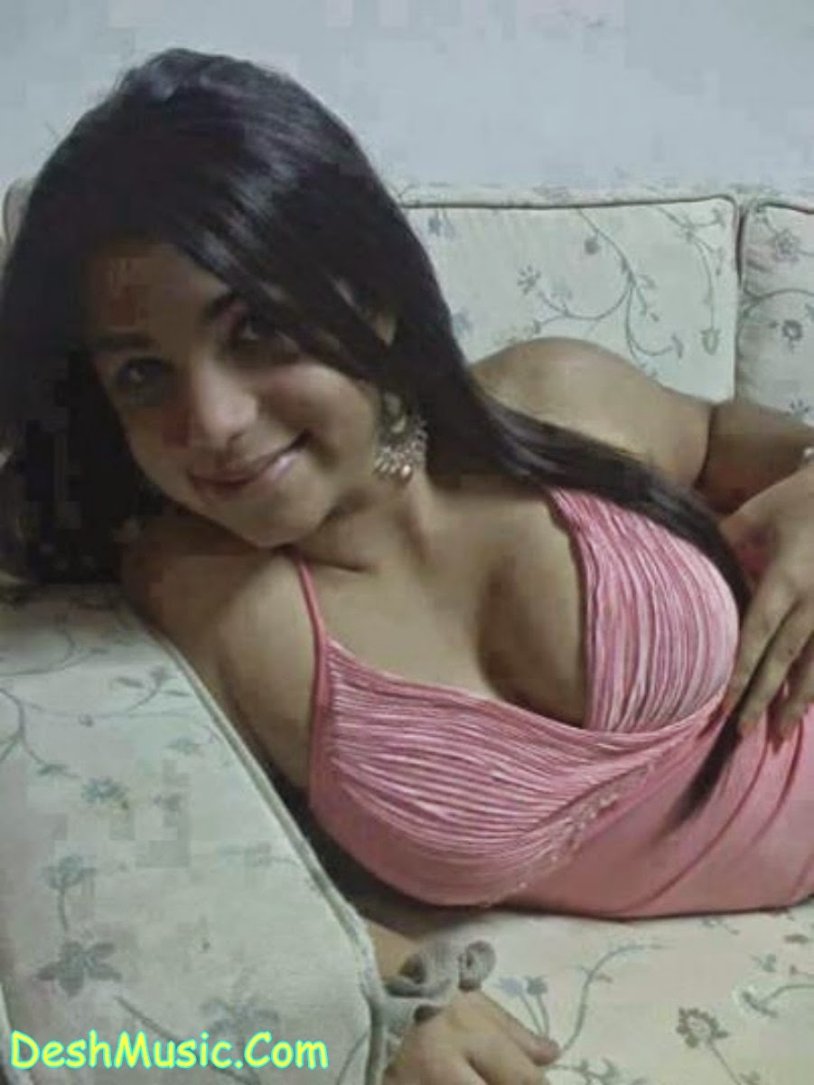 Pakistani Girl Selfi