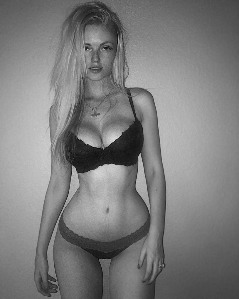 Beautiful girls are intimate