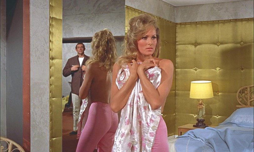 Ursula Andress Dr. Nou