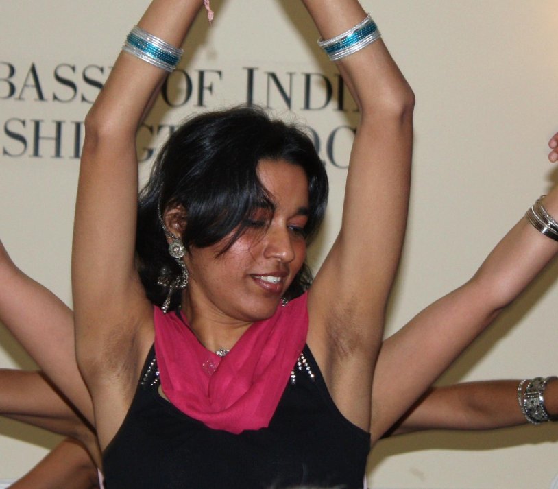 Girls are Armpit-Dominirovanie