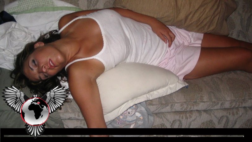 Sleeping girls amateur