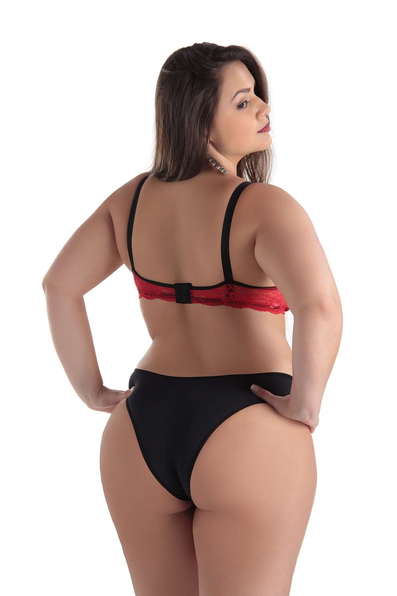 Erotic linen for full women