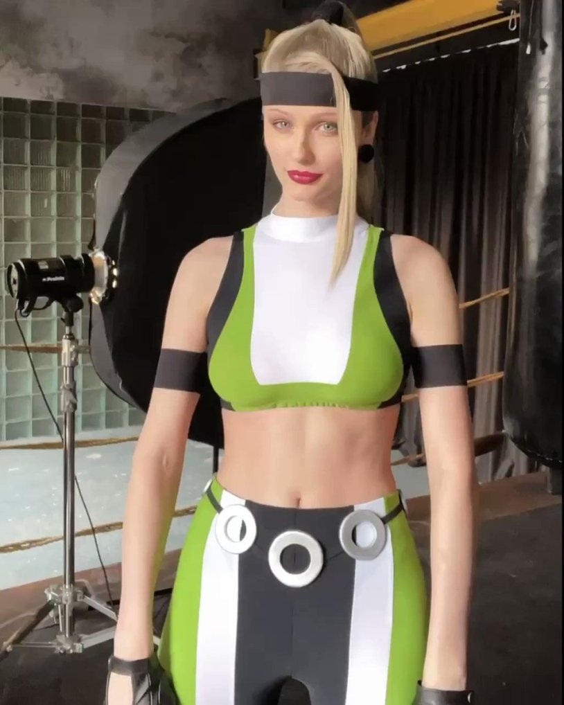 Sonya Blade Cosplay Lutsak
