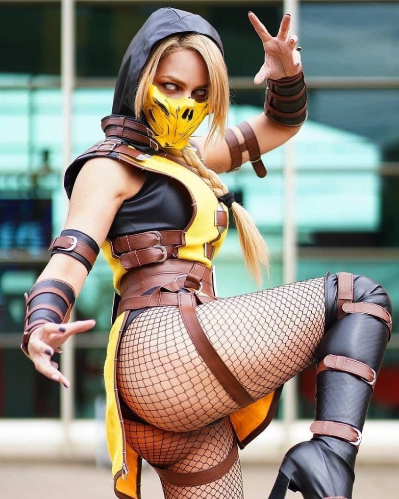 Mortal Kombat Cosplay