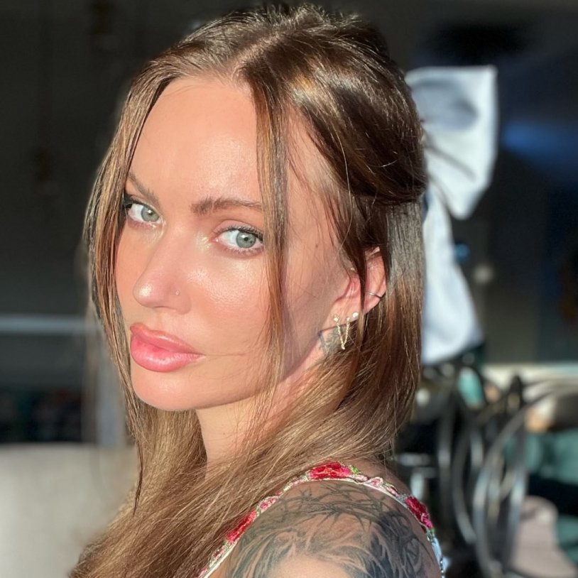 Beautiful girl Instagram