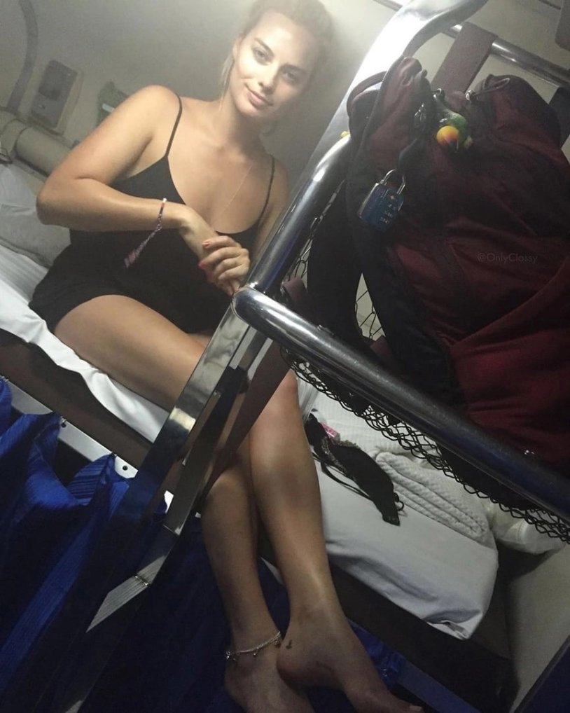 Margo Robbie on the train