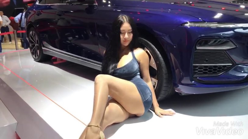 Vlex huỳnh ngọc phụng - pong kyubi chụp hình tại vietnam Motor Show 2019 / vms2019