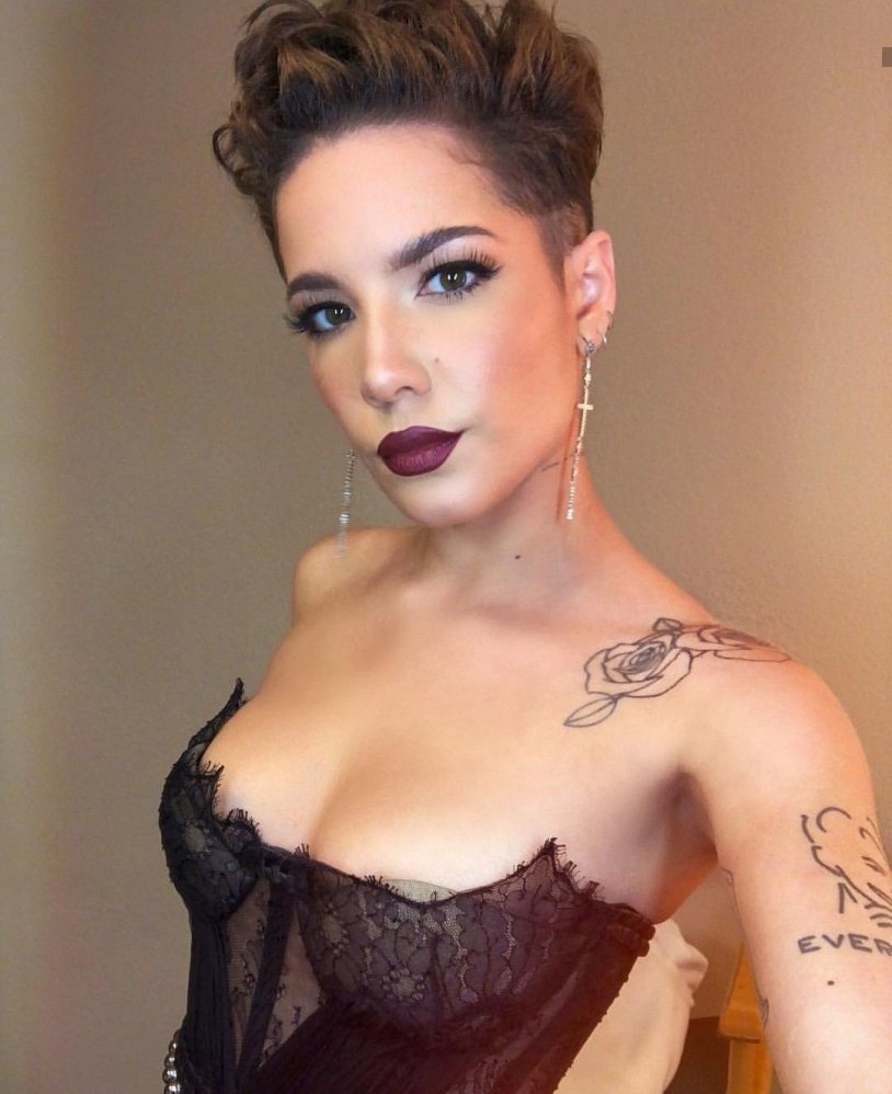 Pulled ladies in dresses