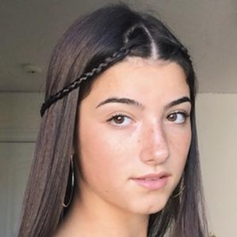 Charlie Damelio 2019