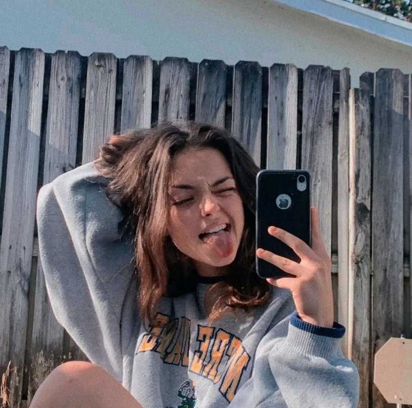 Nadia Tiktokersh America