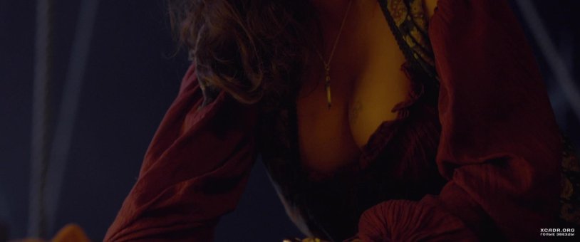 Penelope Crucian breast pirates of Caribbean