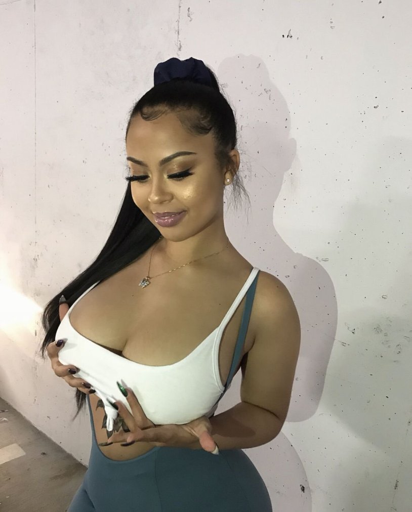 Sophie Dalzell chest