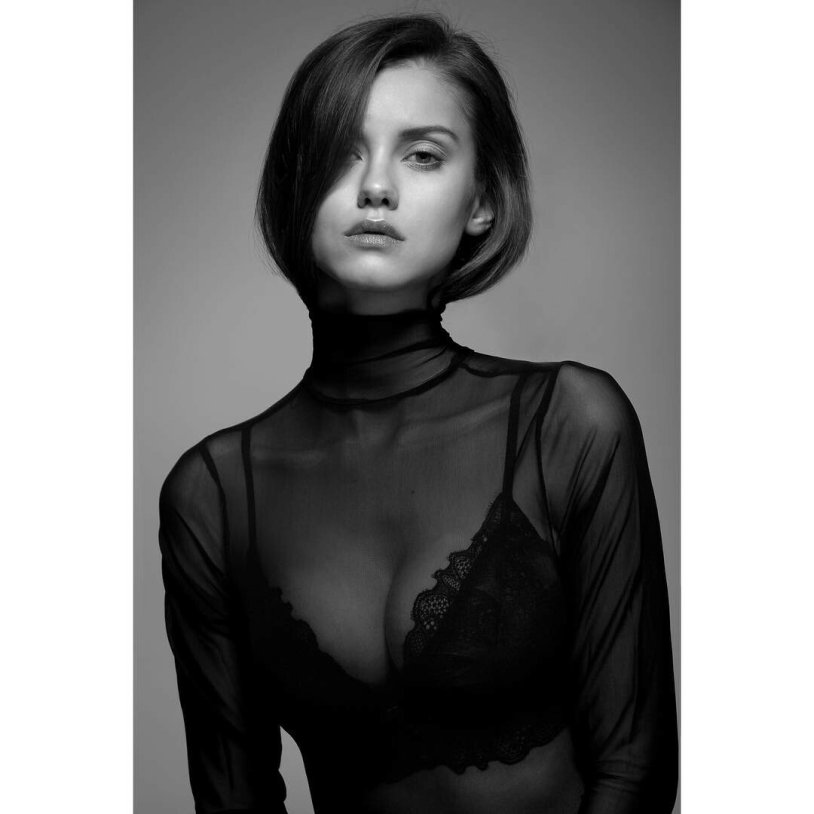 Nicola Kavanis is hot