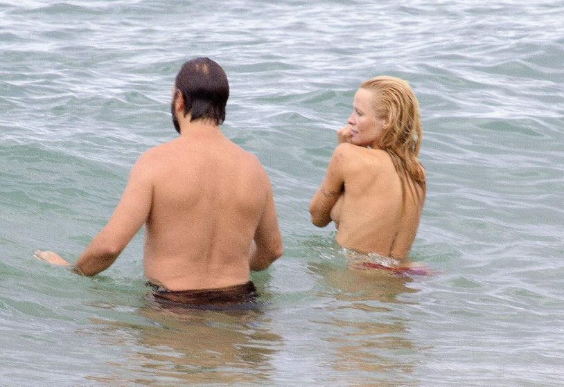 Pamella Anderson Topless