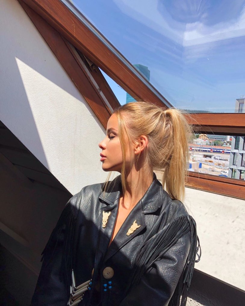 TAYLOR CHANTAL BRUMANN