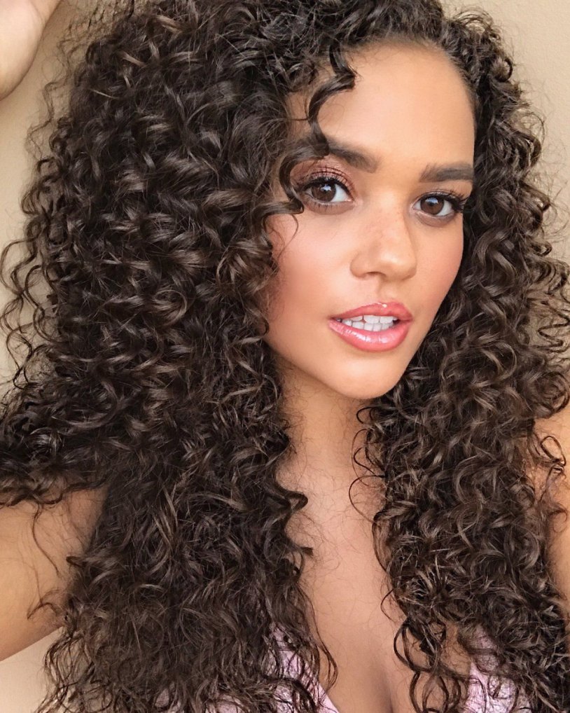 Madison Pettis Kudryvaya series