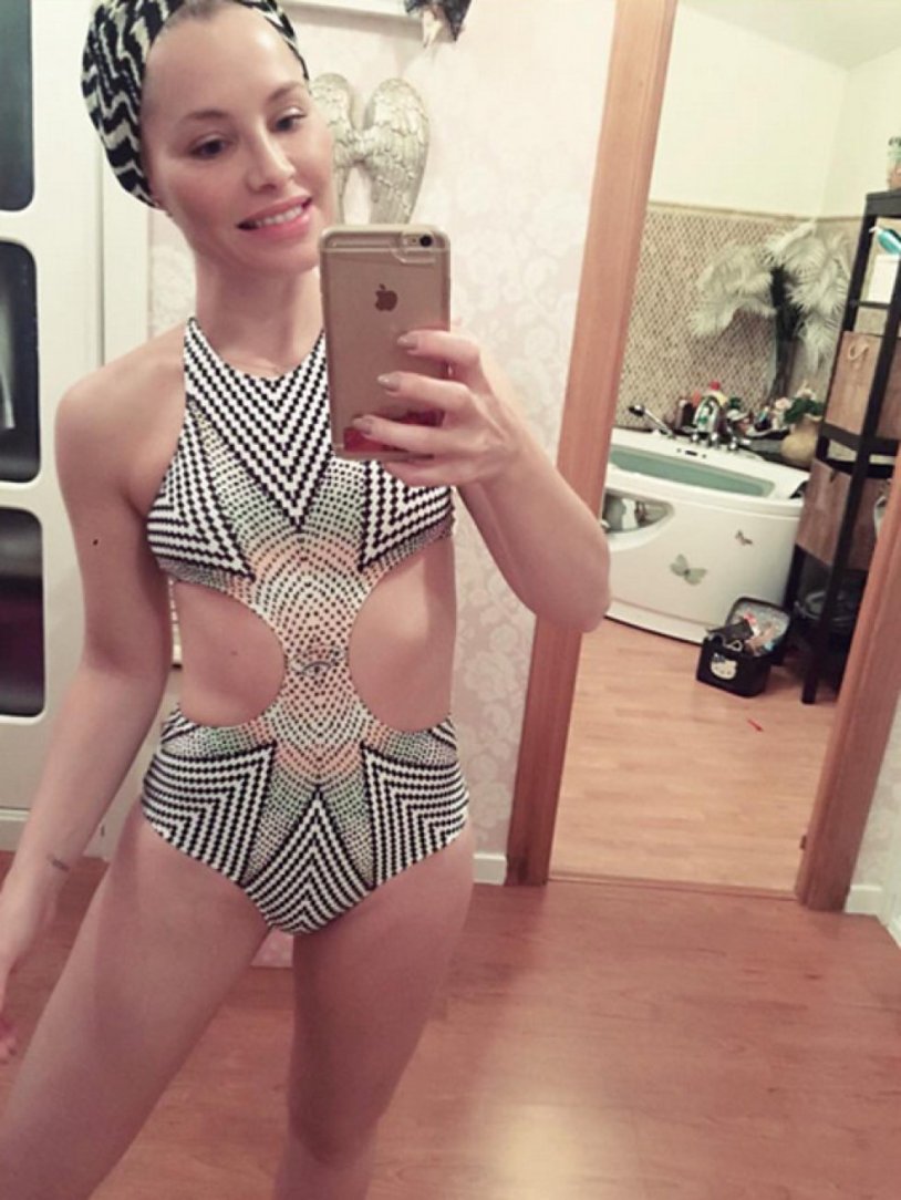 Soraya Arnelas in a swimsuit