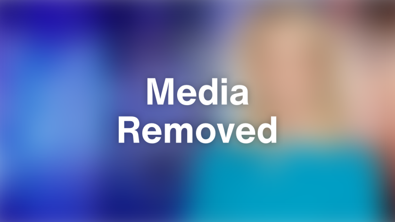 TV Reporter Accidentally Images Naked Husband During Report