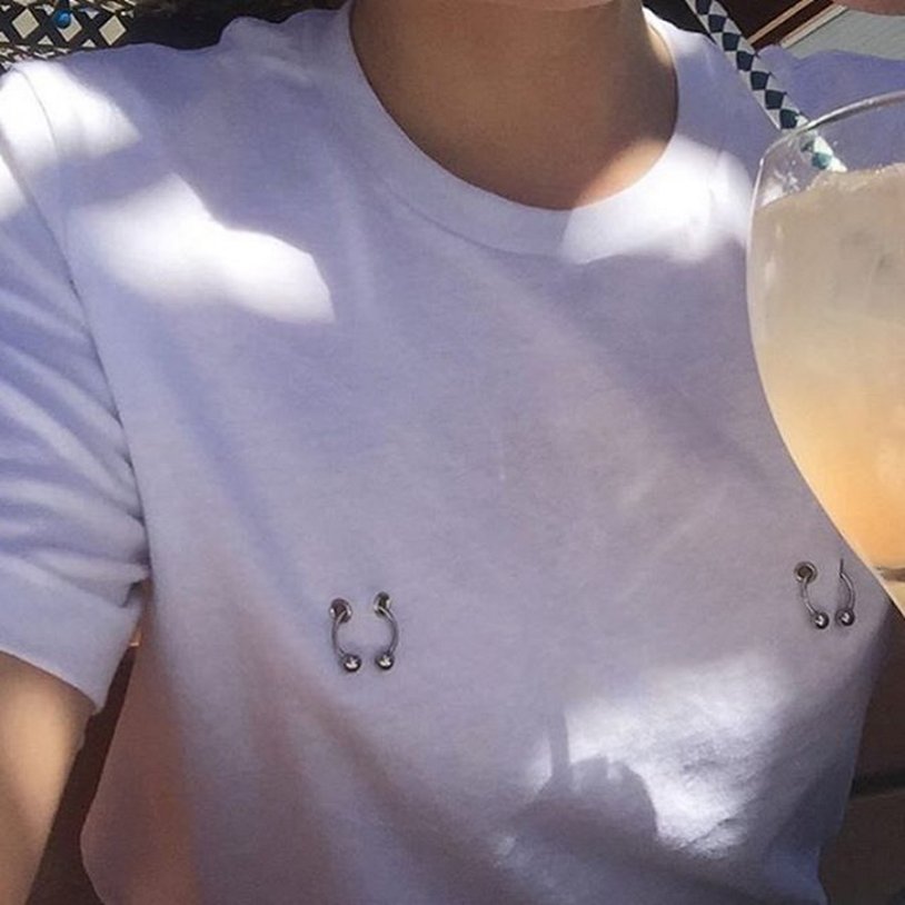 T -shirt with piercing