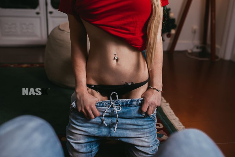 Blondes with piercing in the navel