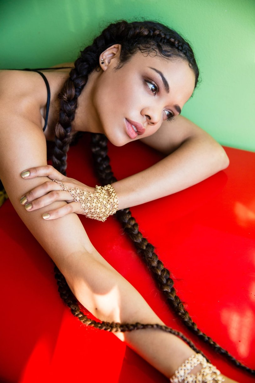 Actress Tessa Thompson hot