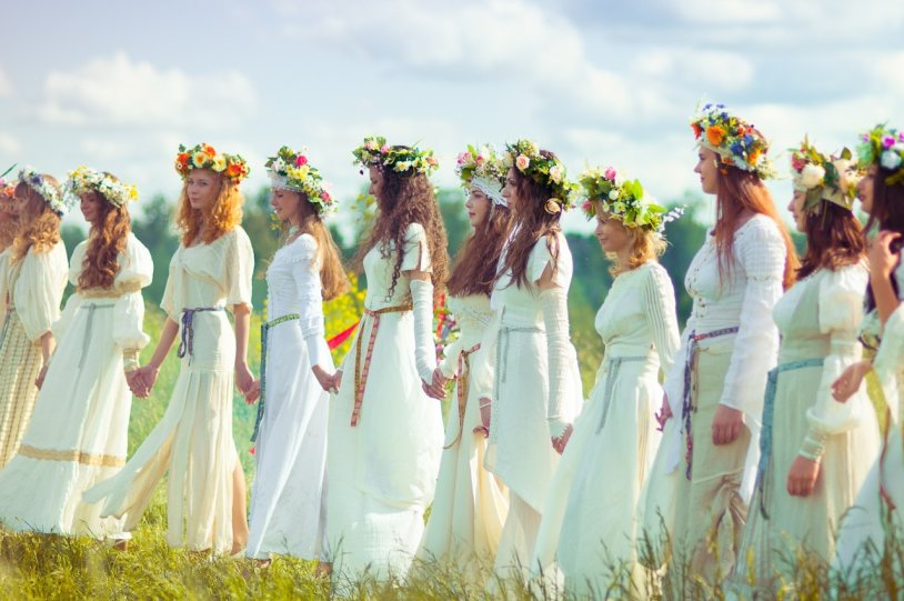 Slavic outfit of Ivan Kupala