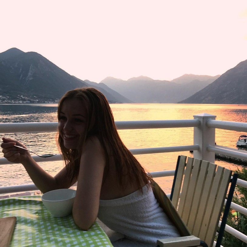 Elya Oganyan Actress