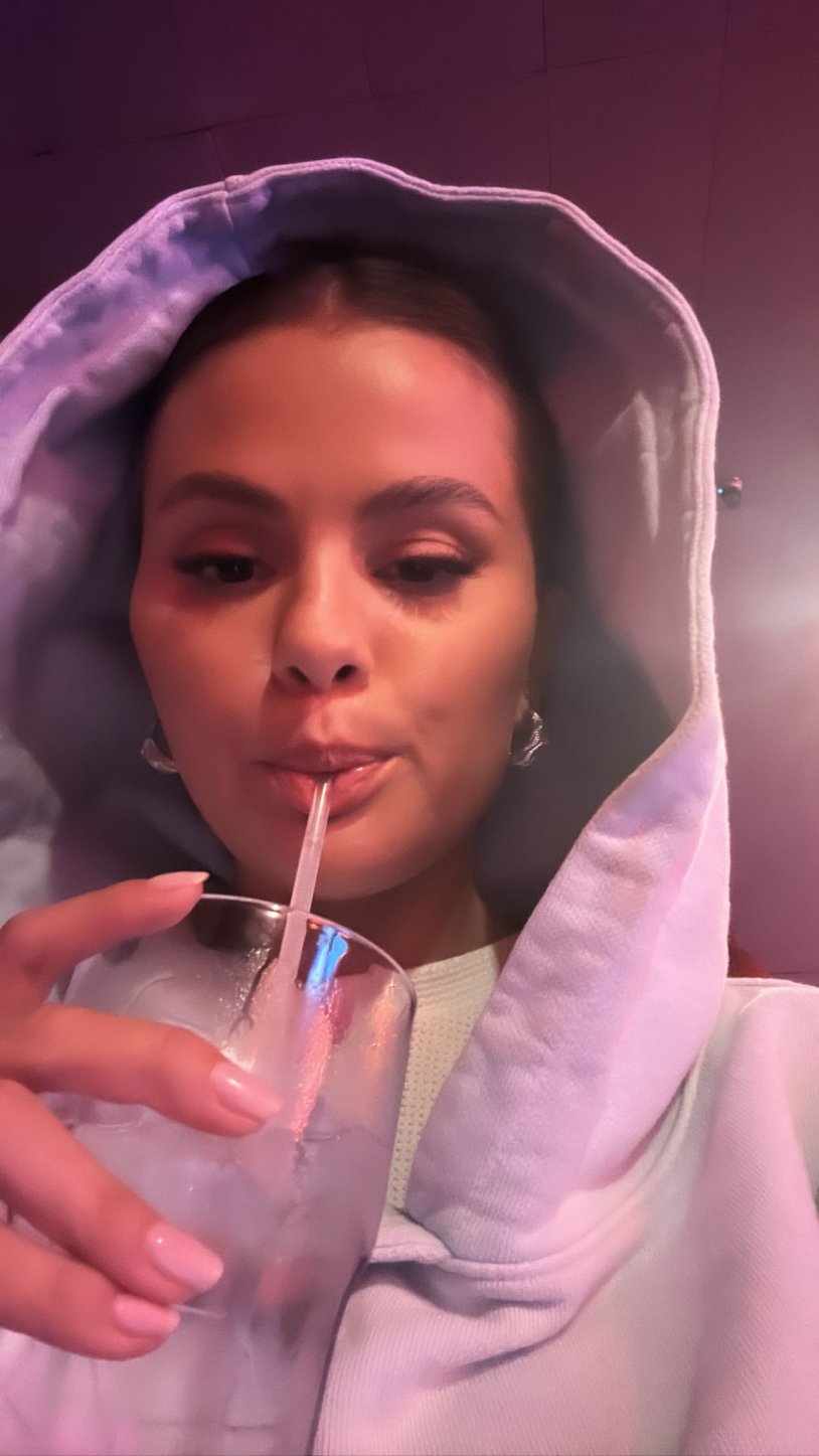 Selena Gomez Rare Beauty