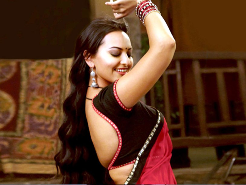 Sonakshi Sinha Backles