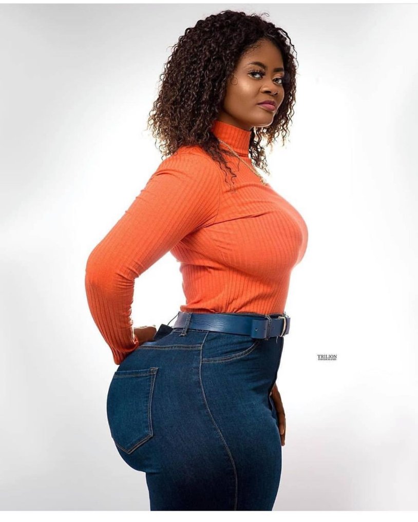 Ghanaian Model Sheena Gakpe