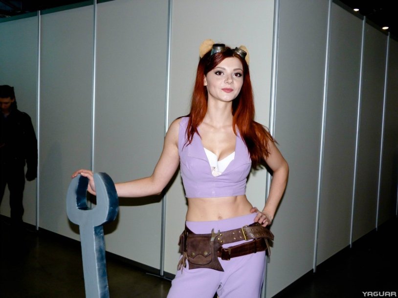 Ksyusha cosplayers