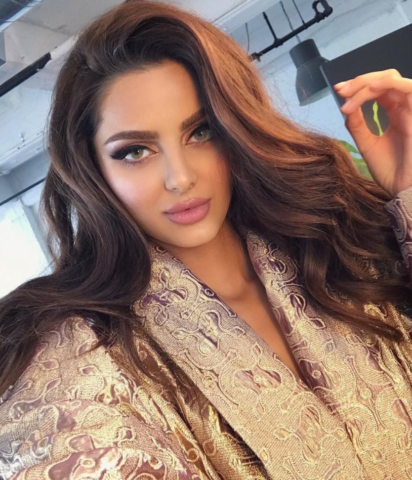 Iranian model Mahlagha