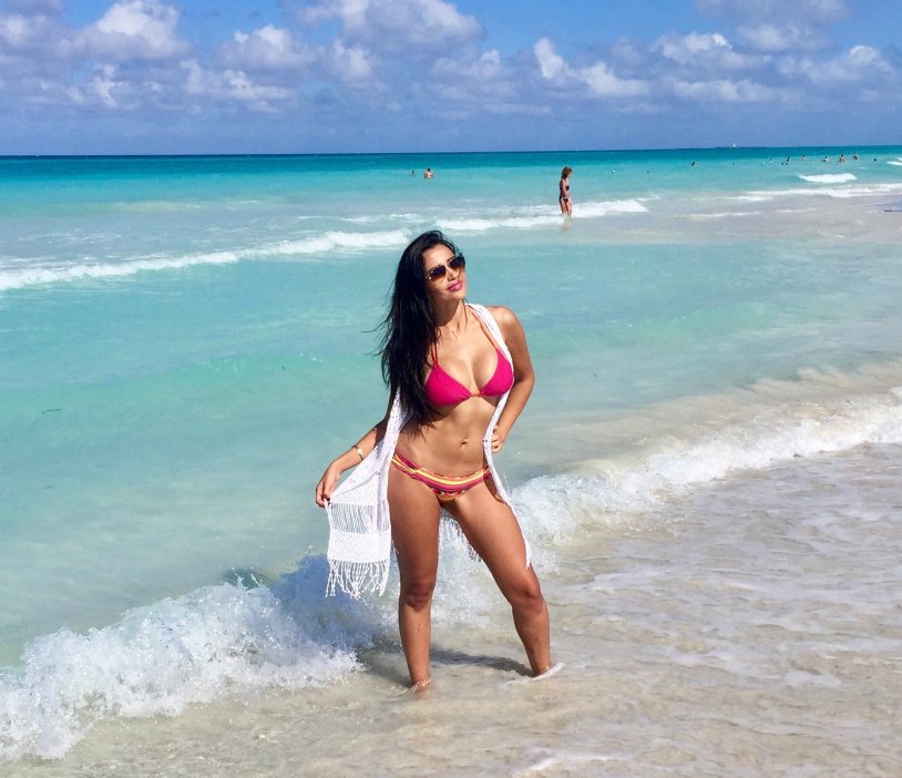 Susanna Almeida is hot