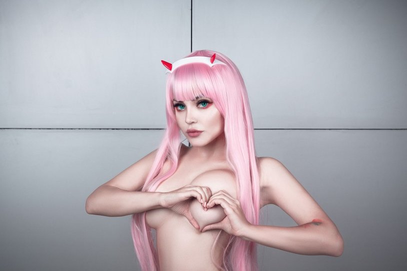 Christina Fink Zero Two