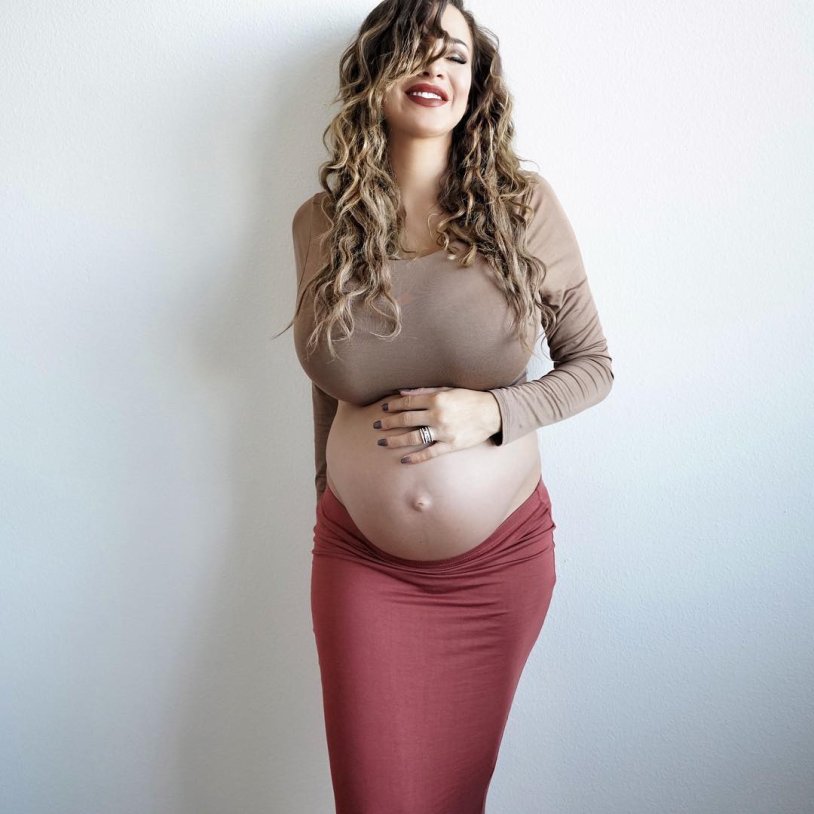 Jordan Carver is pregnant