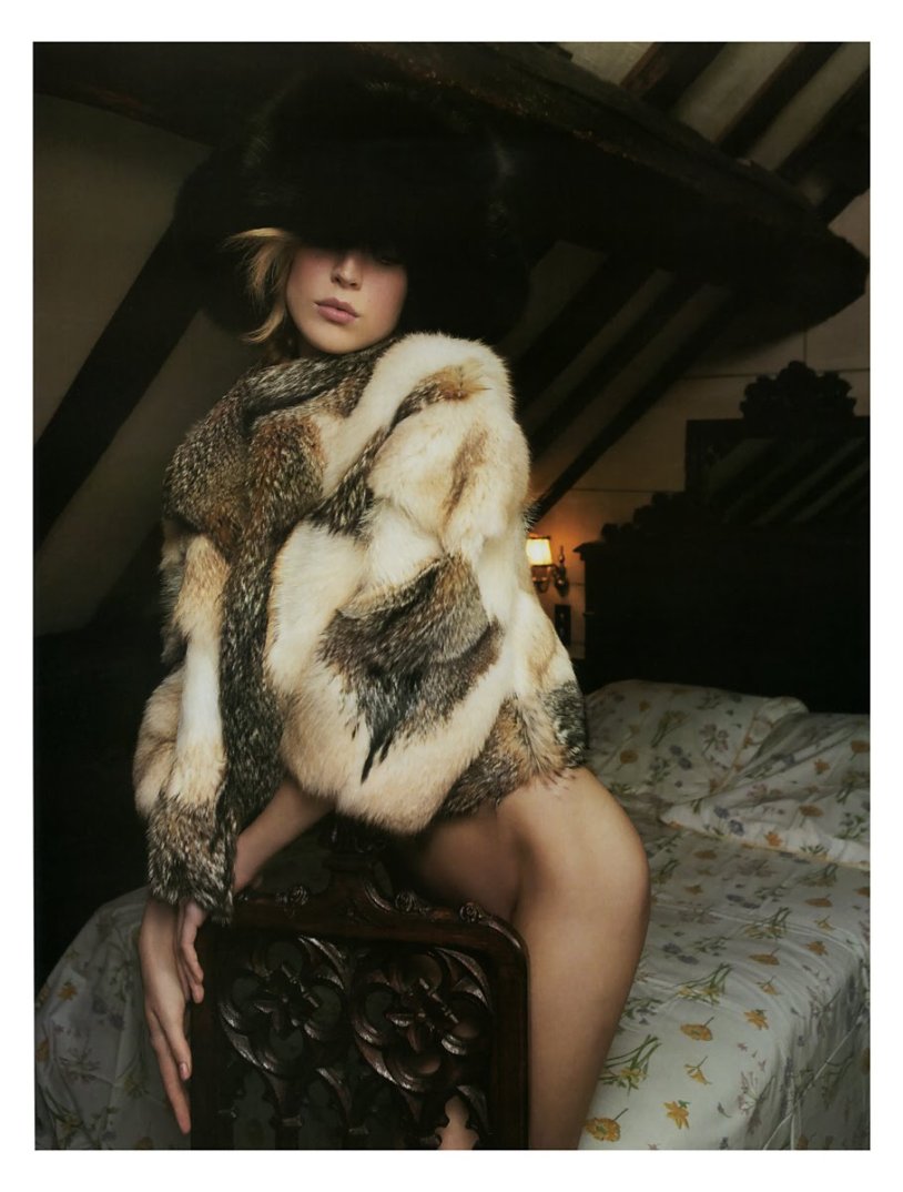 Vog Rakel Zimmerman in a fur coat