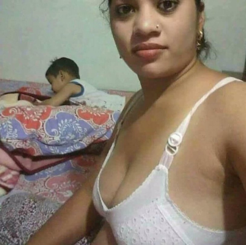বাংলাদেসি মেএদের সেক্স and Boobs