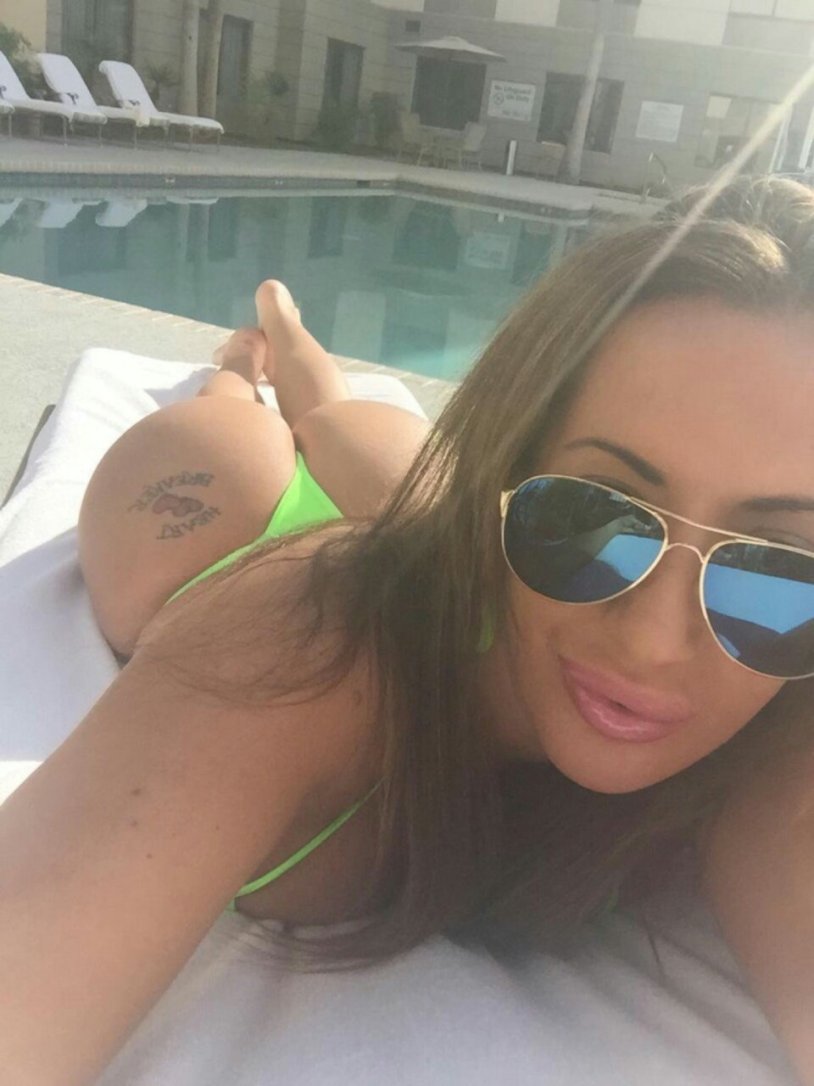 Richelle Ryan Bikini