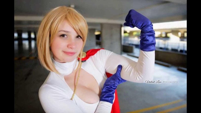 Ardella - Powergirl Cosplay